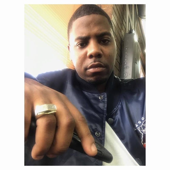 Meet your Posher, Gujuan - Picture 1 of 1